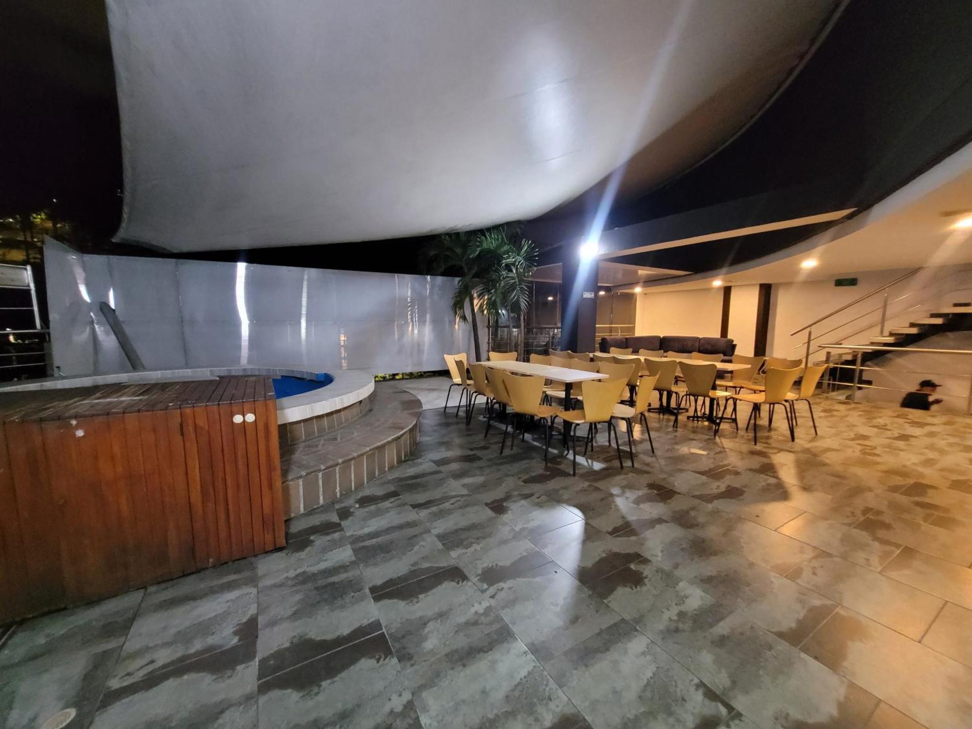Hotel Med 33 เมเดยิน ภายนอก รูปภาพ