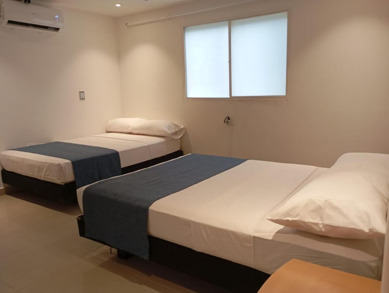 Hotel Med 33 เมเดยิน ภายนอก รูปภาพ