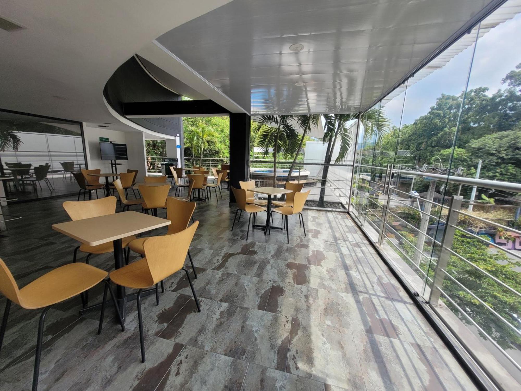 Hotel Med 33 เมเดยิน ภายนอก รูปภาพ
