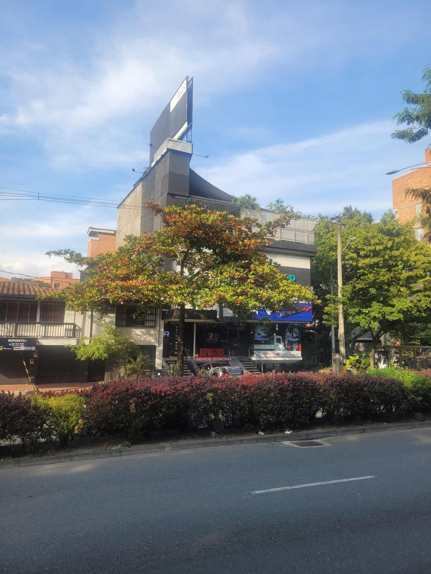 Hotel Med 33 เมเดยิน ภายนอก รูปภาพ
